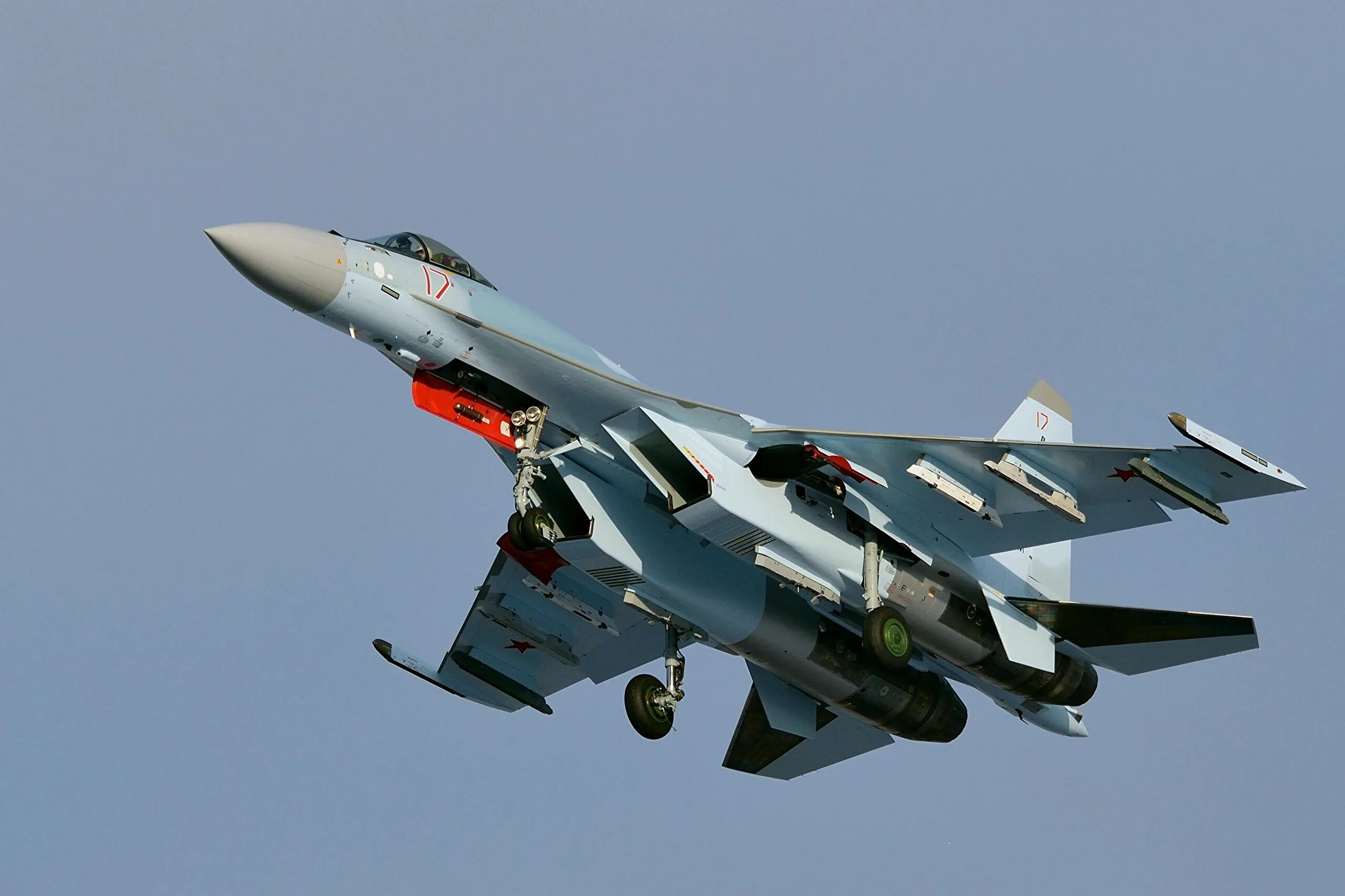 Су 35 с пго. Су 35. Российский истребитель "су-35". Истребитель су-35. Российский самолет су 35.