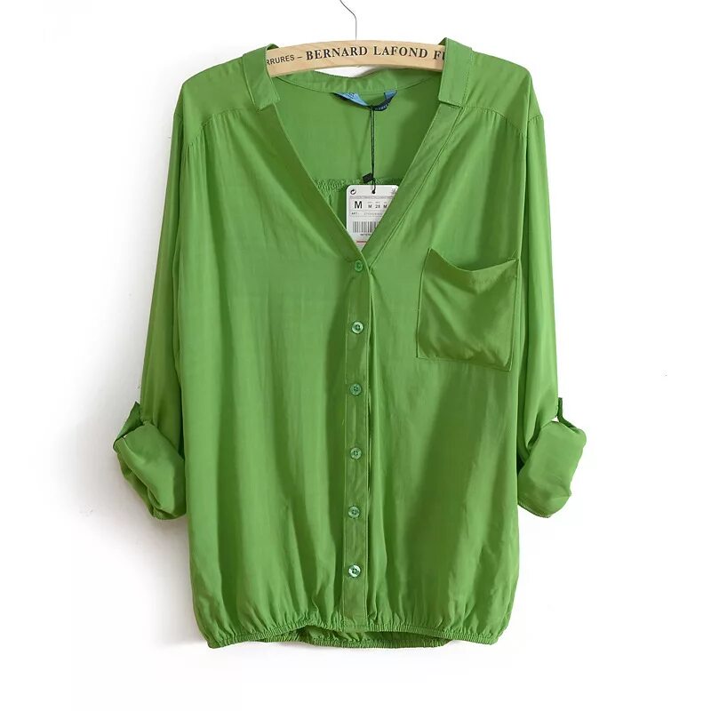 Зеленая рубашка вайлдберис. Блузка женская. Зеленая блуза. Зеленая блузка.