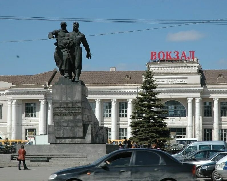 Жд вокзал в екатеринбурге какой