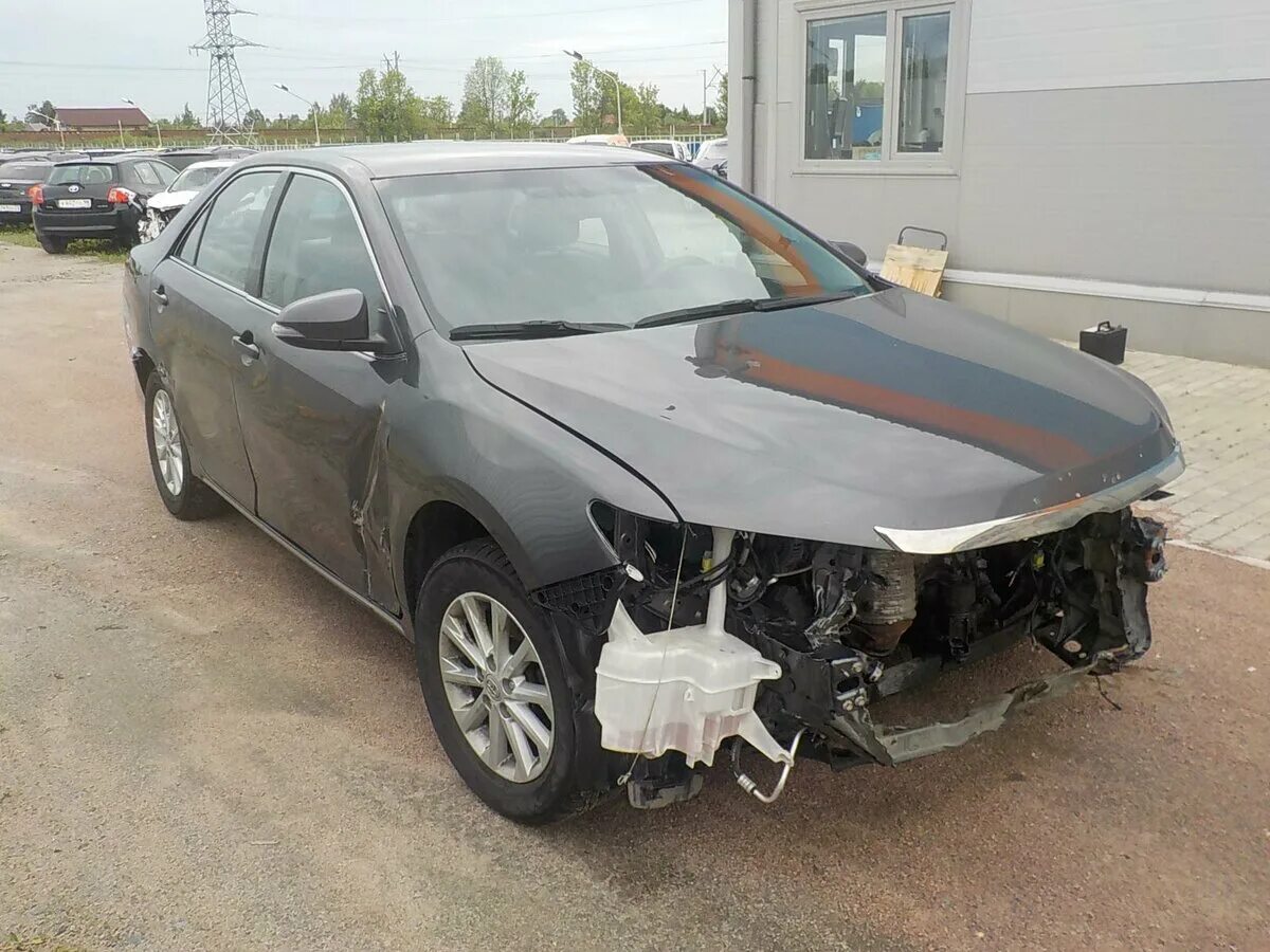 битый тойота камри 40 2008 серый. Toyota camry 50 битая. тойота камри 40 кузов битые. тойота королла е150 битая. камри стрекоза разбитый перед.