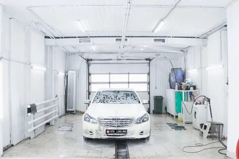 Автомойка белая