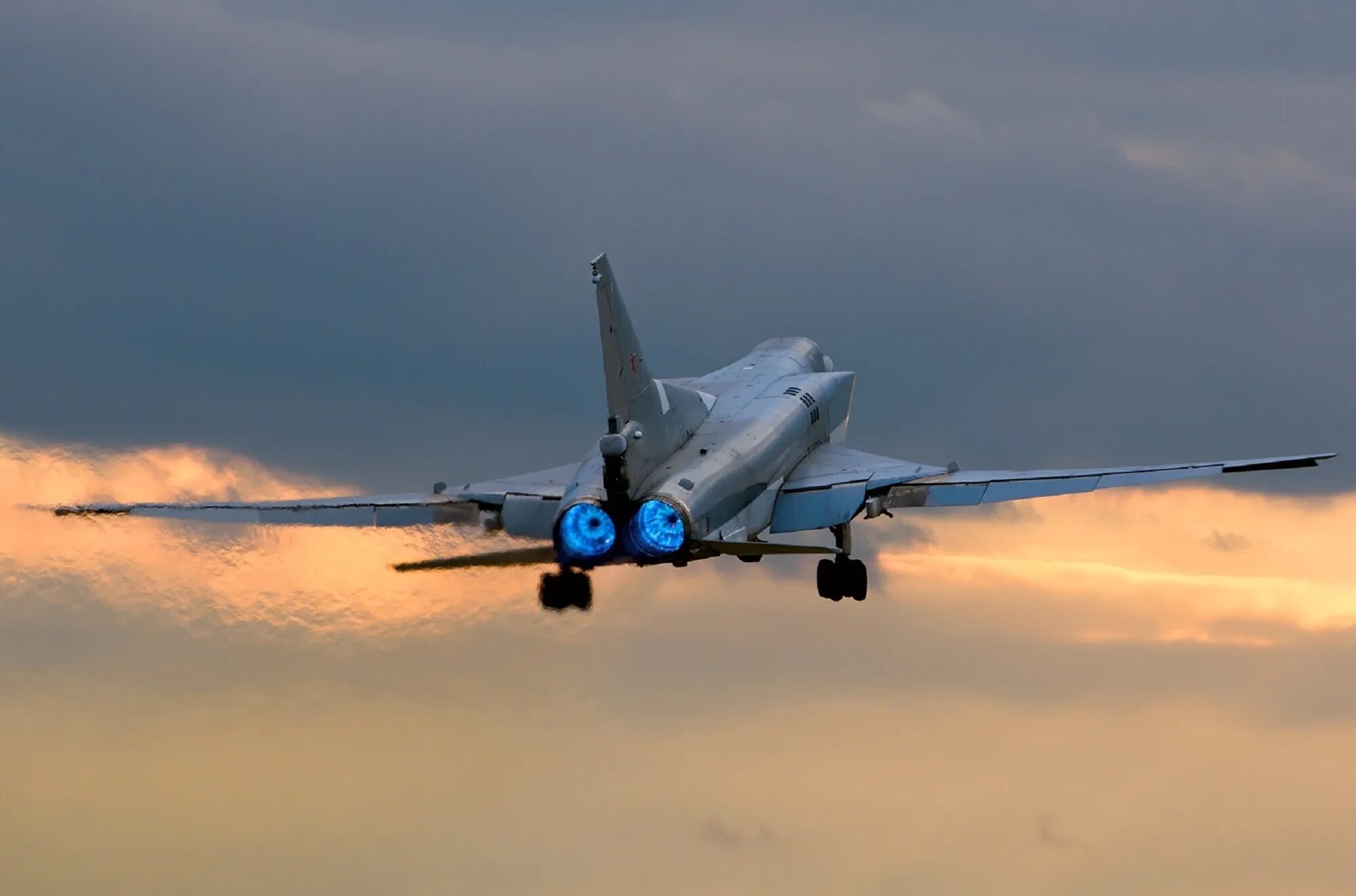 Т 22 самолет