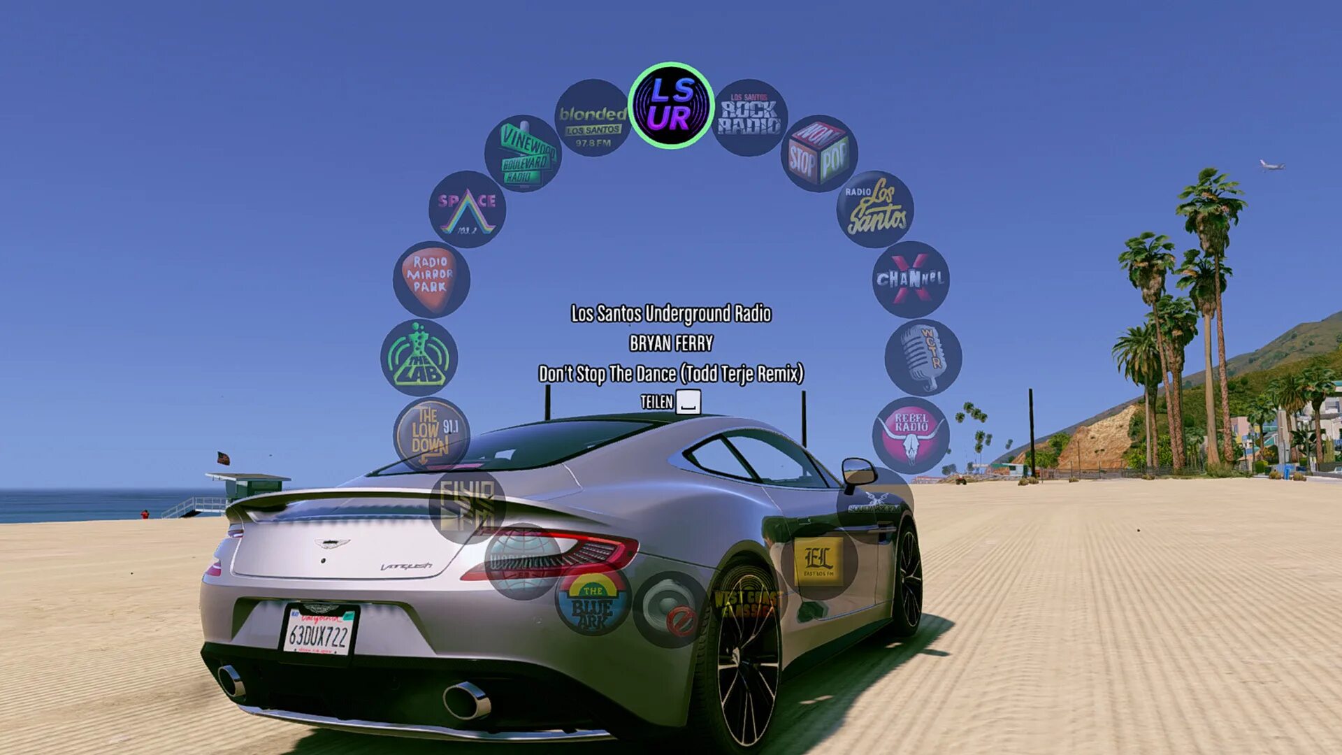 Список радио гта 5. Колесо радио гта 5. Gta 5 радиостанции. Gta 5 non stop pop. Какие радио в гта 5.