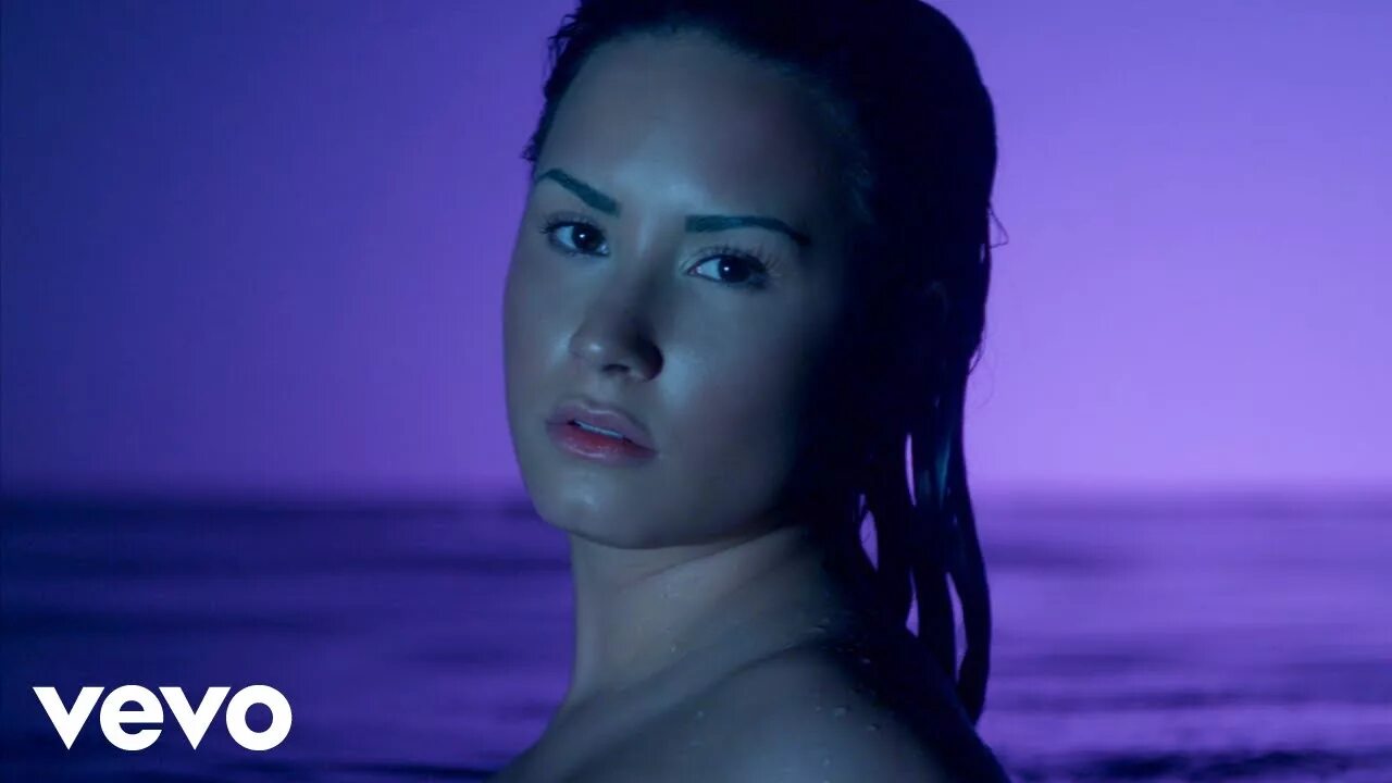 Деми Ловато Neon. Demi Lovato Neon Lights. The Art of starting over Demi Lovato. Деми Ловато в the Light Vegas. Неоновые огни песня