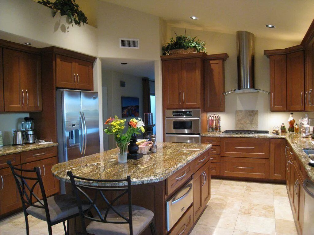 Кухня с островом: 30 примеров с отличным дизайном Kitchen remodel small, Kitchen