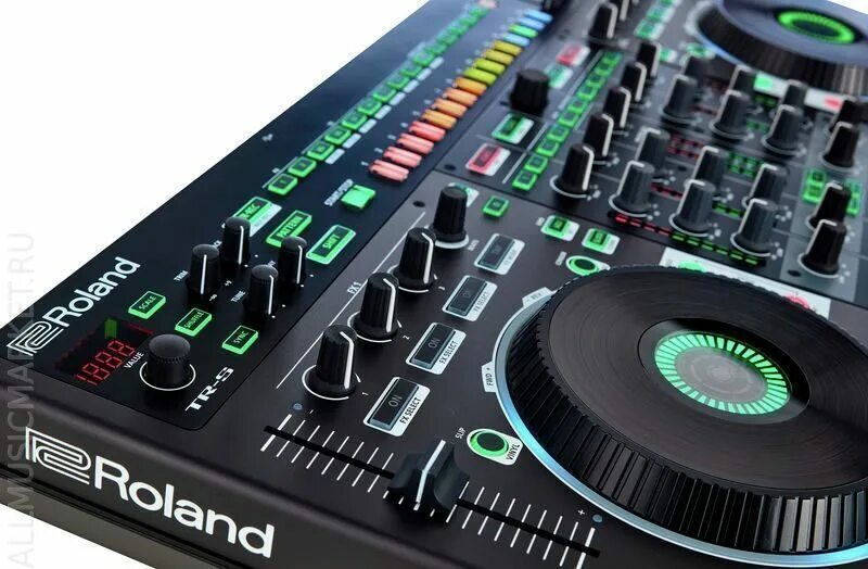 Roland dj-808. Dj controller deck. Roland dj-202. Штука которая делает разные музыки. Dj контроллер dj-808 roland.