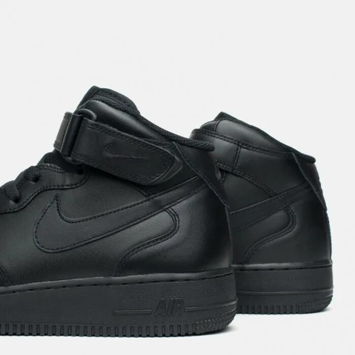 Nike air force 1 mid black. Nike air force 1 mid черные. Nike air force 1 lv8 black. Nike air force 1 mid 07. Nike air force 1 mid 07.