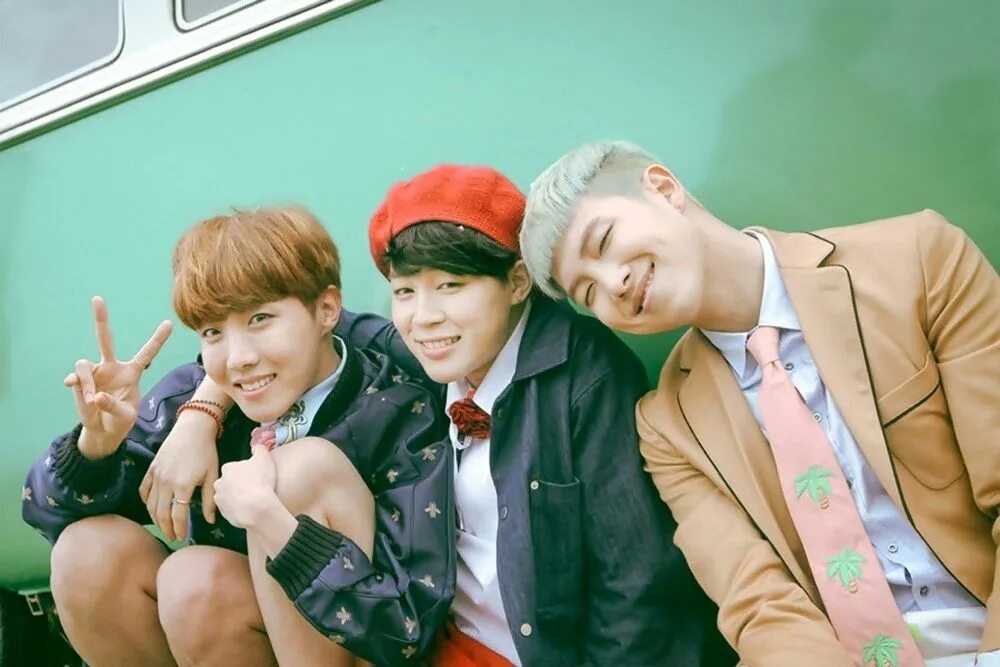 The most beautiful moment in life bts. Бтс молодые. bts young. бтс вместе молодые. фотосессия чимин the most beautiful moments in life young forever.