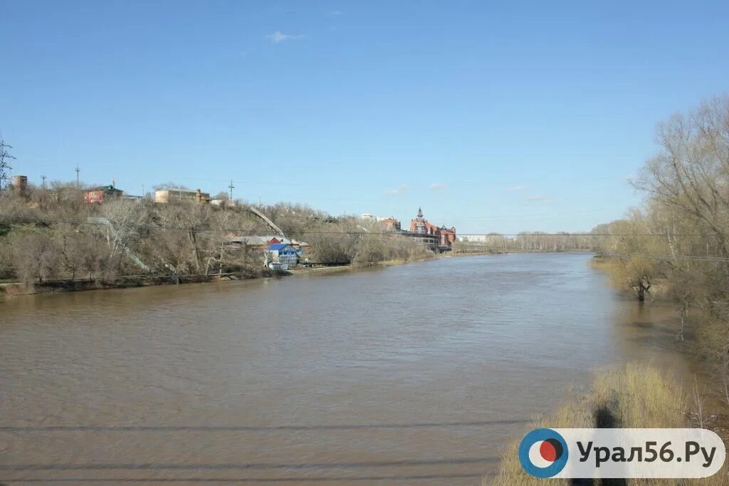 Дамба бузулук. Реки орска. Плотина в оренбурге. Оренбургская область река урал дамба. Оренбургская область река урал дамба.