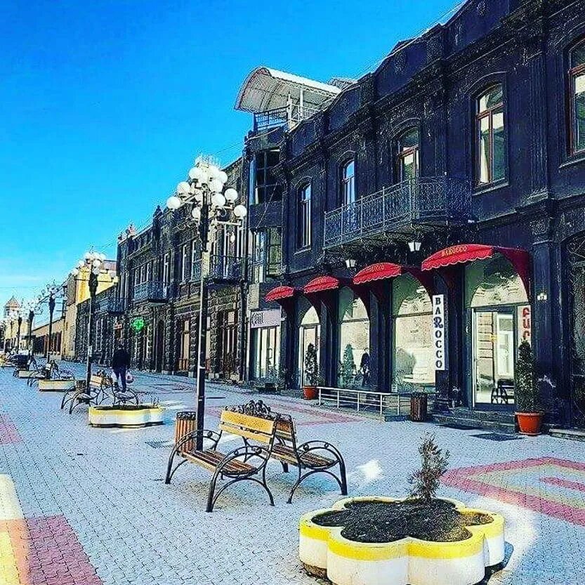 Гюмри центр. Улочки гюмри. город гюмри армения. гюмри армения достопримечательности. гюмри центр города.