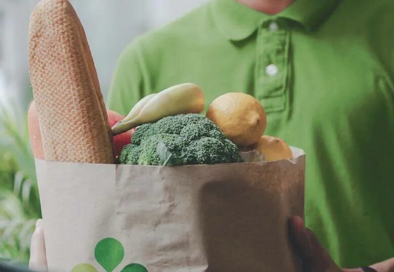 форма сотрудников супермаркета. продавец продовольственных товаров. сборщик заказов спар. сбер маркет. карта спар калининград.