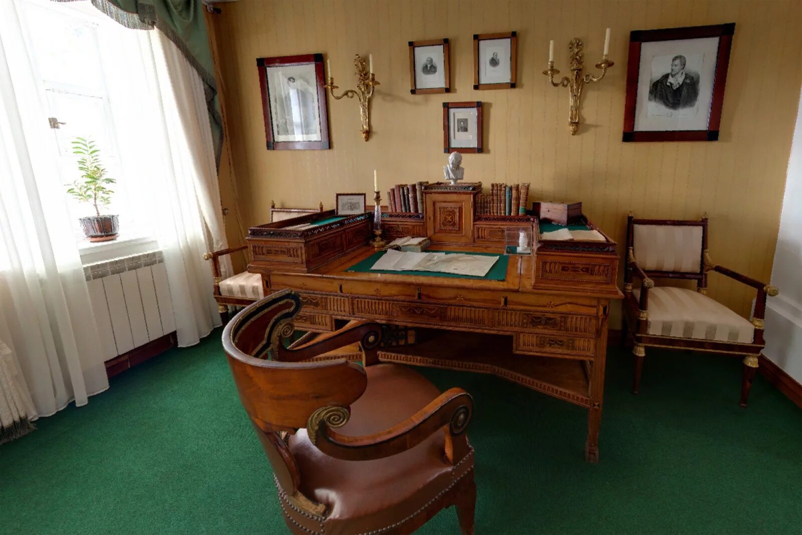 Лермонтова). Ю. Государственный музей заповедник м ю лермонтова в пятигорске. Лермонтов дом музей в москве. Ю.