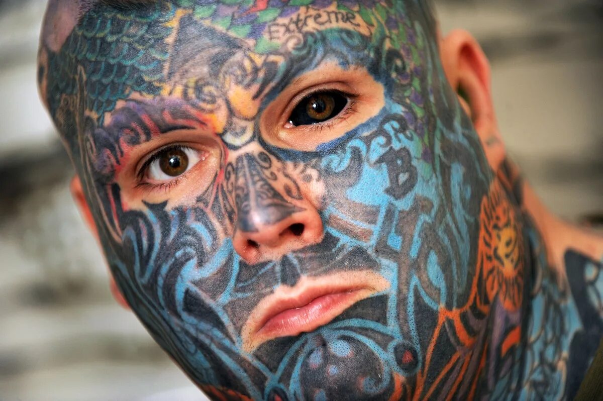 Самого татуированного человека. Самый татуированный человек. Тату на лице. Красивые тату на лице. Самые красивые тату.