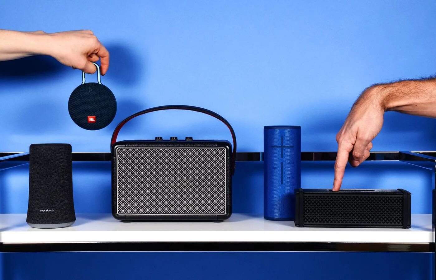 Портативная аудиосистема. Bluetooth Speaker. Колонка BT Speaker. Портативная акустика баннер.