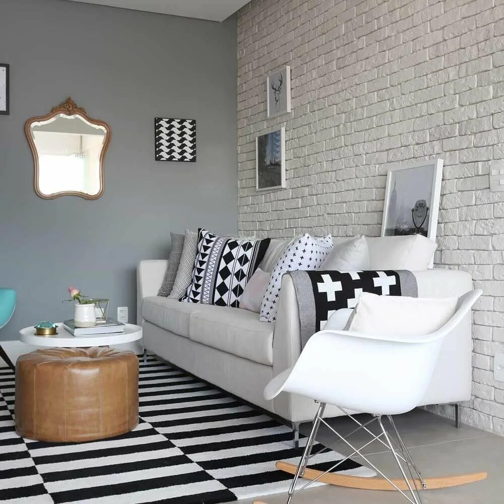 Белый кирпич в интерьере. Белый кирпич какой лучше. Отделка стен под белый кирпич. Белая кирпичная стена в интерьере. Плитка лофт брик белая.