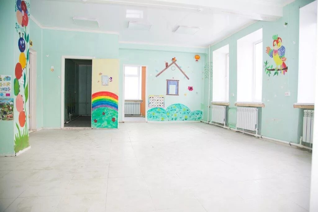 помещение для детских мероприятий. лофт для проведения детских праздников. здание под детский центр. детские комнаты для проведения праздников. помещение для уроков аренда.