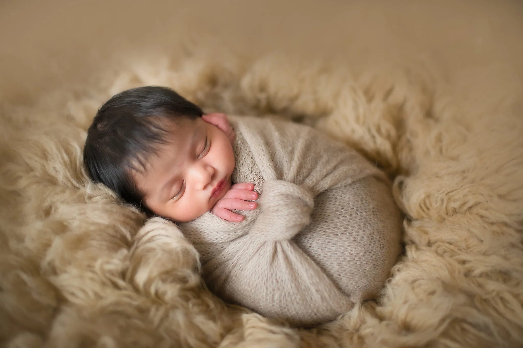 Спящие малыши. Спящие младенцы. Фотосессия новорожденного. Включи спокойную детскую