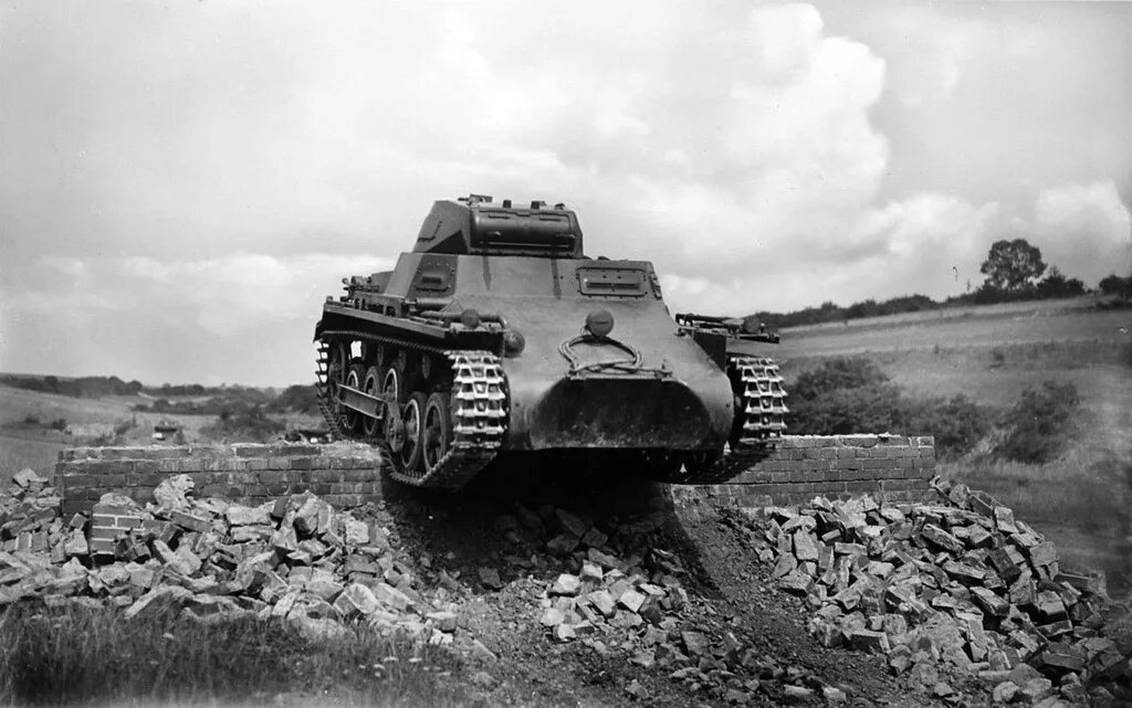 Pz i b