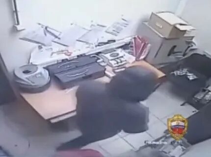 Хищение директором