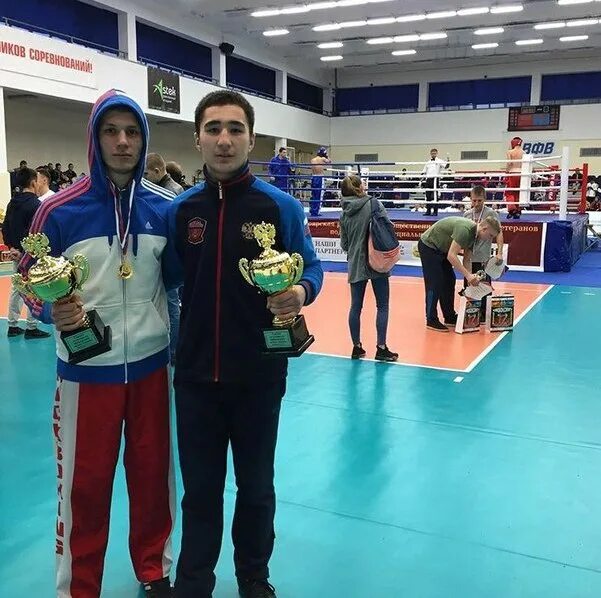 Кикбоксинг абакан. Кикбоксинг абакан. Наталья панкова хакасия. Турнир по кикбоксингу. Кикбоксинг абакан 25 школа.