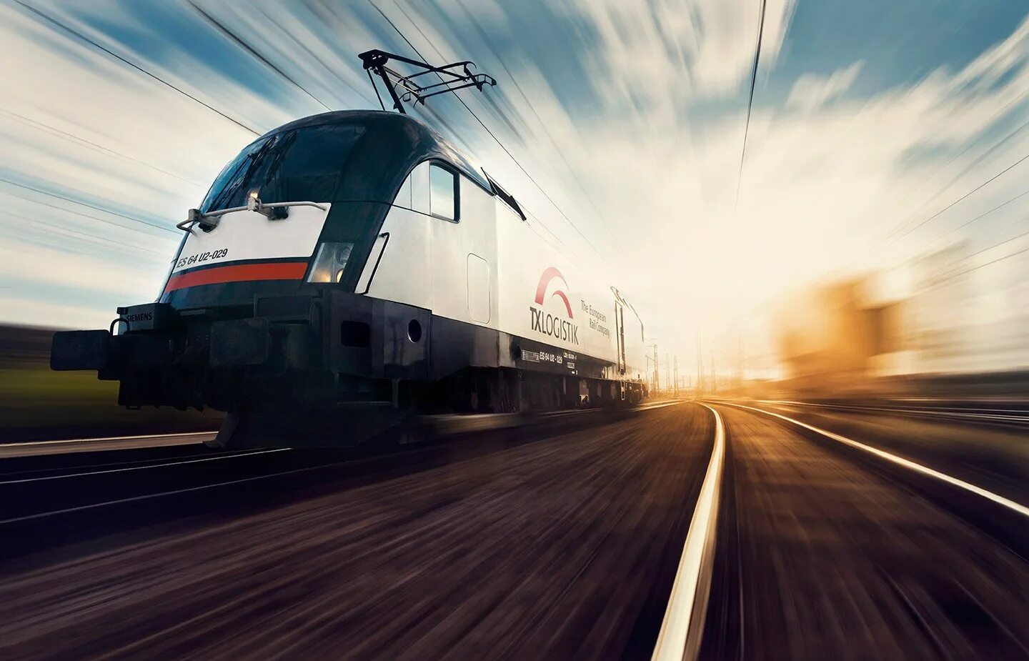 Transport time. железнодорожный экспедитор. Transport time. швейцария поезд ледяной экспресс. Freight train germany.