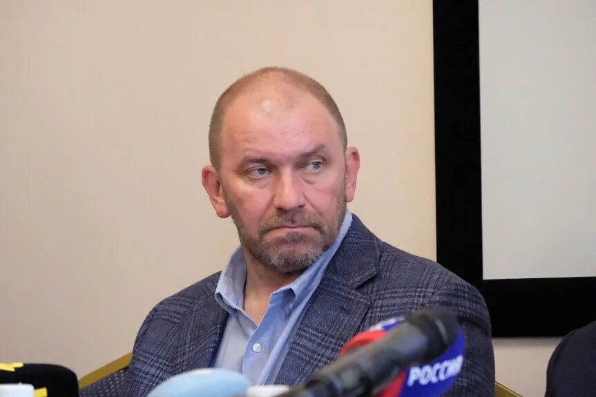 Александр казаков политолог биография семья личная жизнь КАЗАКОВ О РОЛИ ФУТБОЛЬНЫХ УЛЬТРАС В ТРАГЕДИИ В ДОМЕ ПРОФСОЮЗОВ