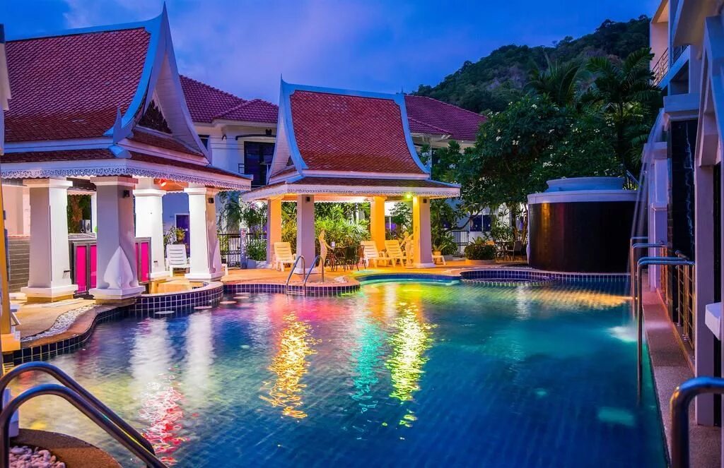 Hotel de karon 3. Отель asena hotel. Пхукет таиланд. Пхукет my friends house. Baumancasa beach resort 3*.
