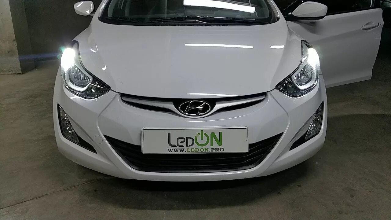 Дхо элантра. Elantra 5 MD ДХО. Дневные ходовые Elantra MD. Ходовые огни на Hyundai Elantra MD. ДХО Хендай Элантра 5 МД.