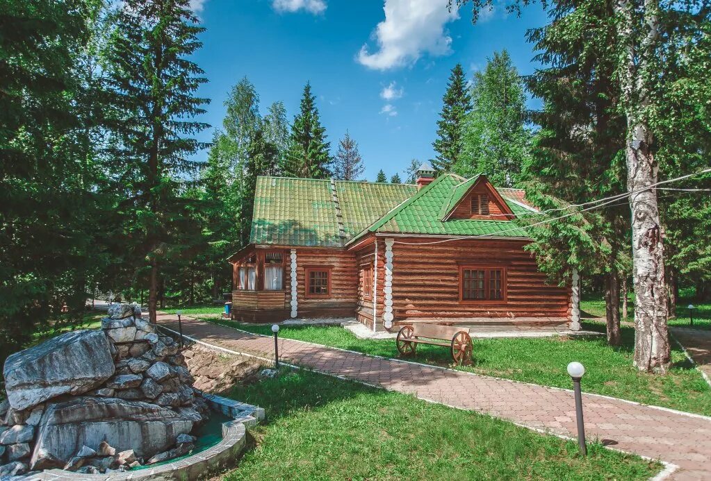 Гостиный двор лысьва