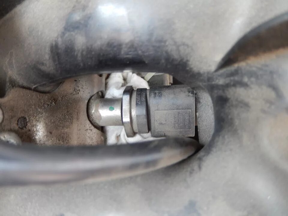 Давление в рампе 1.8 tsi. Датчик давления топлива a6510700800. датчик давления топлива g247 пассат б6. датчик давления в топливной рампе мазда сх7. датчик давления топлива f713/f801.