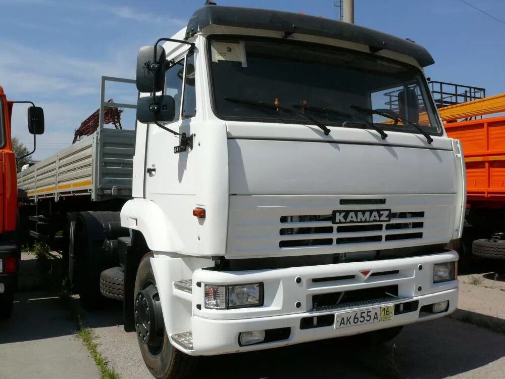 Новый камаз 5490. Новый камаз тягач 5490. Камаз 54901 neo. Камаз 6520 евро 5. Камаз евро 5 тягач.