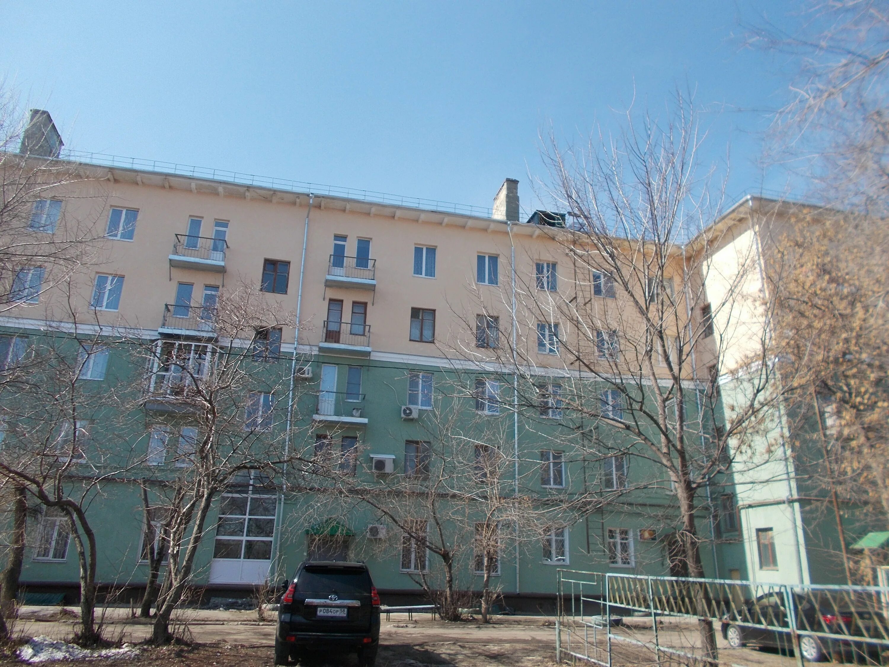 худшие дома екатеринбург. светильники на фасад дома. г. дом из мусора. капитальный ремонт дома пенза.