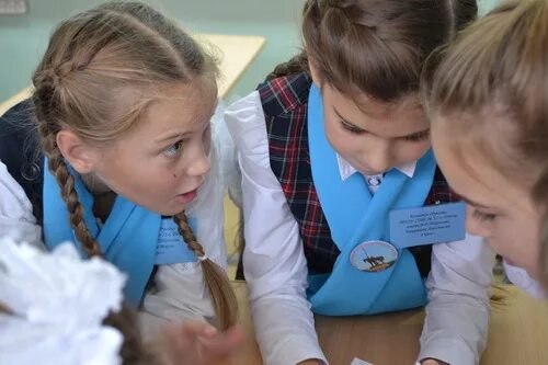 Школьные праздники даты. Скорочтение старая купавна. Школьные праздники названия. Школьныетпраздники список. Гоу в библиотеку.