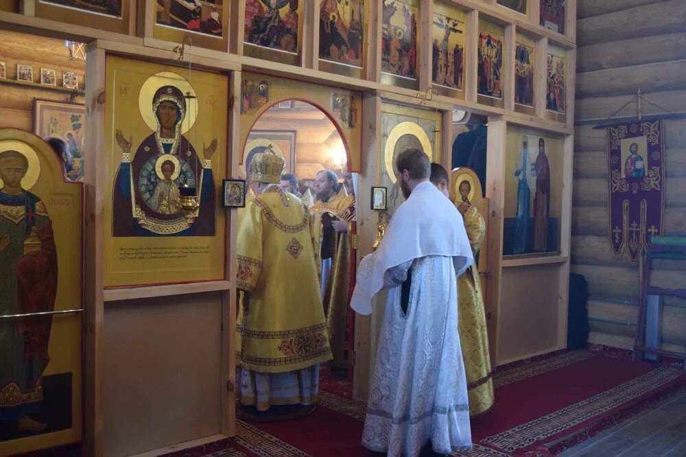 храм иконы божией матери «знамение» в кунцеве. знаменская церковь службы. знаменская церковь службы. знаменская церковь курья. дом служителей покровской церкви красноярск.