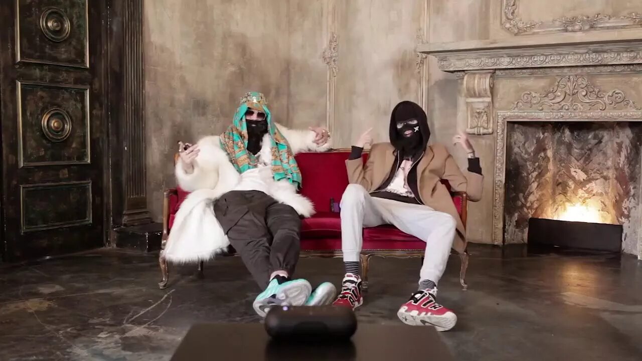 Биг рашн босс. Биг рашн снейк девушка. Биг рашн босс лицо. Биг рашен босс. Жена биг рашн босса.