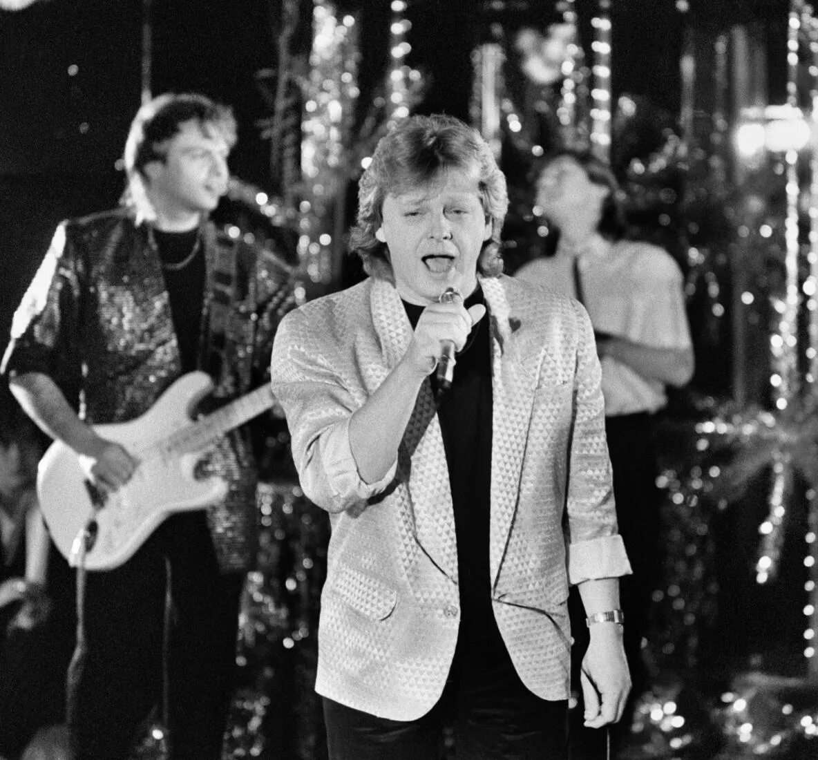 Певцы семидесятых годов. Евгений мартынов молодой. Виктор мигуля. Американский рок певец 70-х годов. Певцы семидесятых годов.