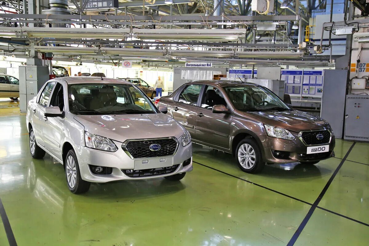 Авто собранные в россии. Датсун АВТОВАЗ. Datsun on-do модели. Датсун конвейер. Datsun автомобили Datsun.