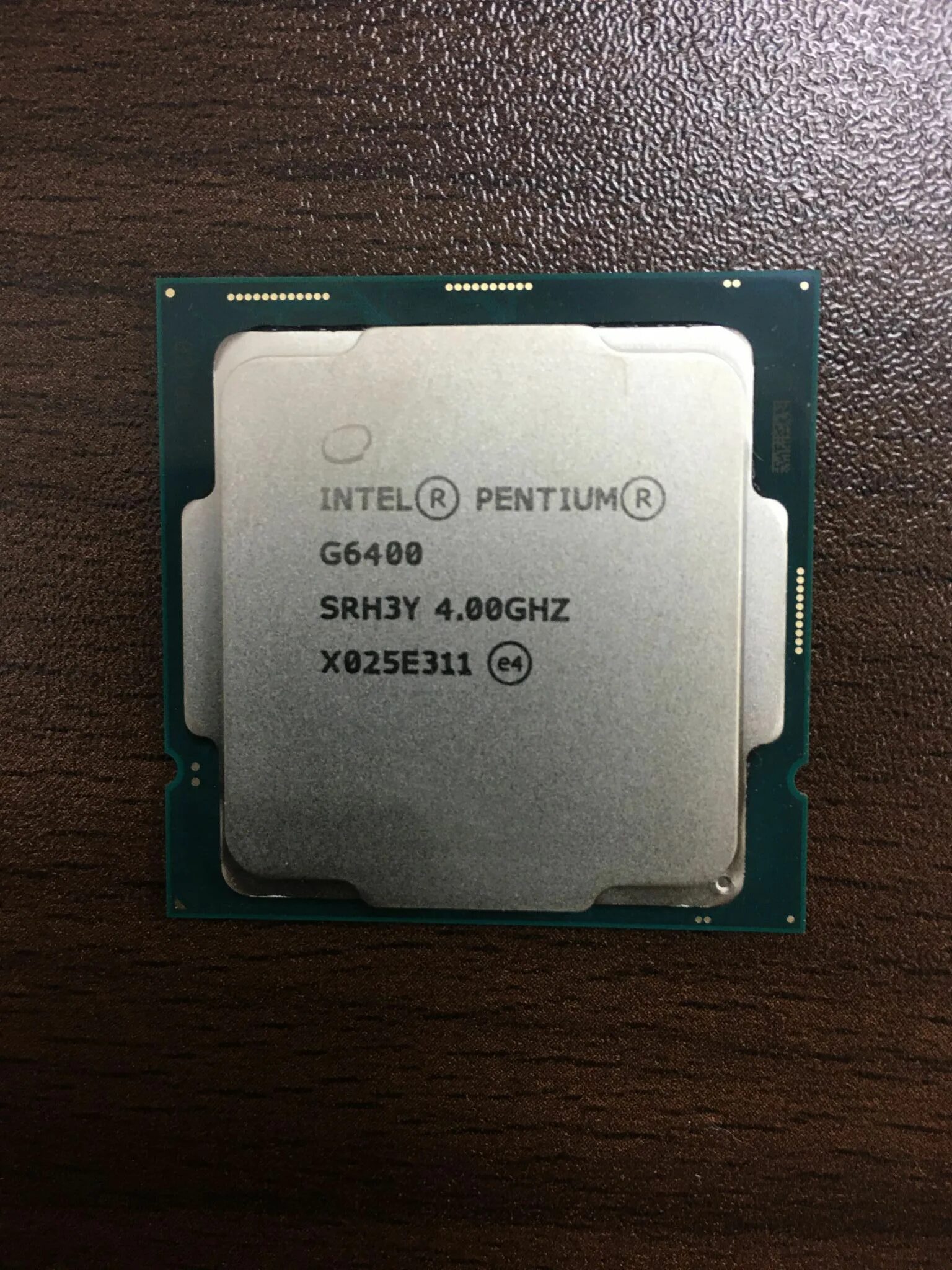 Pentium g640. Процессор Intel Pentium Gold g6400, OEM. Intel Pentium Gold g6400 Box. Процессор Intel Pentium Gold g6400, LGA 1200. Intel Pentium Gold lga1700.