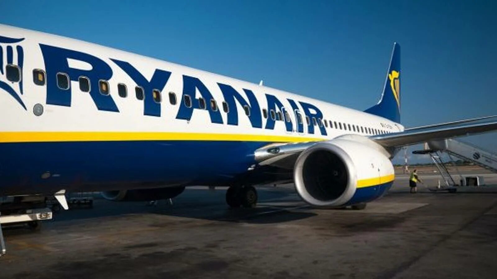 Рианэйр. Ryanair uk. Румынские лоукостеры. Ирландские авиалинии.