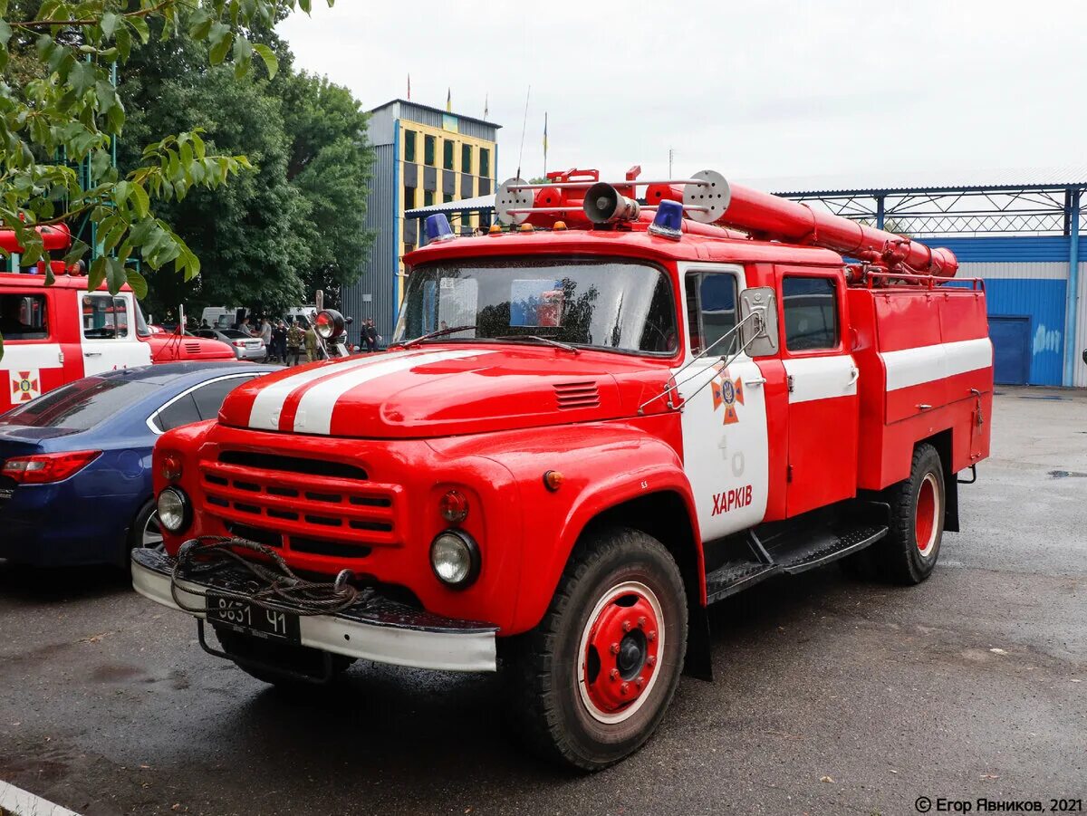 Ац 40 130 63. Зил 130 ац-40 63б. Ац 40 130 63. Автоцистерна пожарная ац-40. Зил-130 ац-30 63а.