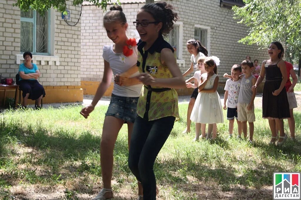 Тарумовка школа. Тарумовка дагестан. Новый год в тарумовке. Село тарумовка дагестан. Погода в тарумовке на месяц.
