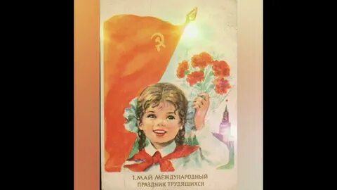 Утро красит ярким светом стены древнего