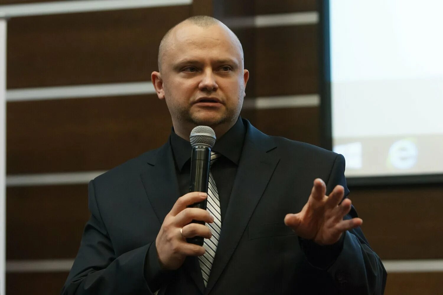 Арбитражный управляющий тюмень. Тимкин антон евгеньевич. Филатович антон евгеньевич. Сазонов илья владимирович арбитражный управляющий. Гетман александр евгеньевич.