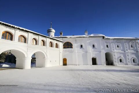 Строить монастырь