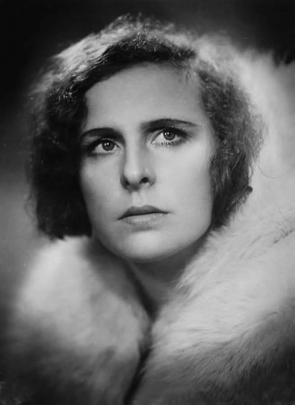 Лене рифеншталь. Leni riefenstahl. фотограф гитлера лени рифеншталь.
