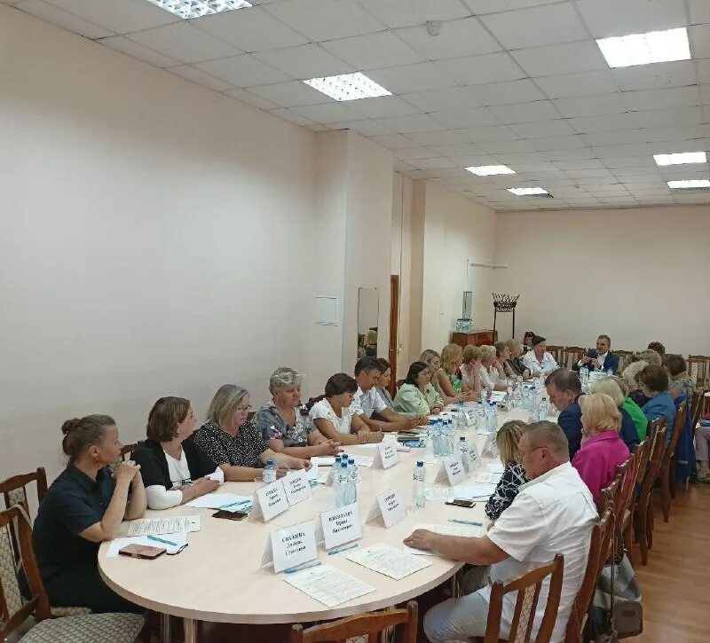 комитет финансов ло