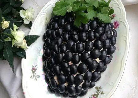 Копченая курица виноград