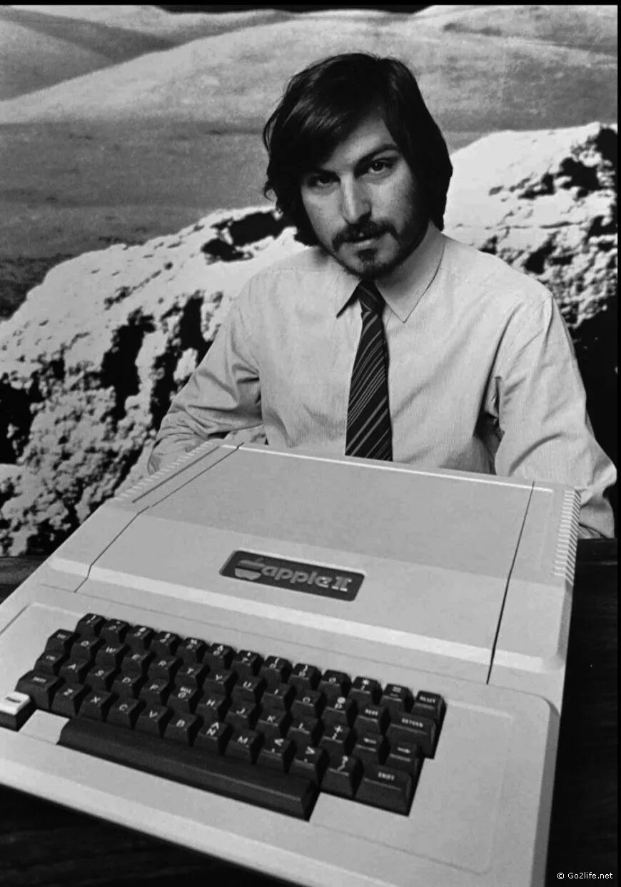 Стив Джобс 1976. Apple II Стив Джобс. Стив Джобс 1980. Стив Возняк.