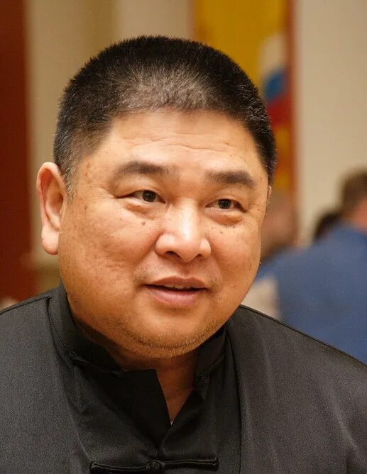 чинь чань чунь. Iliqchuan. нгок чинь. чинь хань сингапурский актёр. ын чинь хань актер.