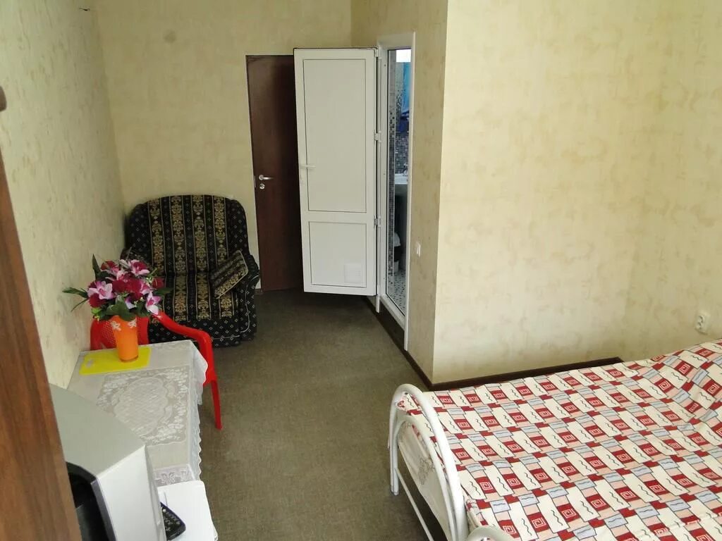 гостевой дом радуга судак. отель радуга новофедоровка. лазурная 8 гостевой дом. судак гостиница радуга. кабардинка радуга гостевой дом коллективная.